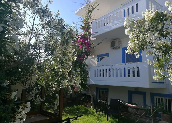 Paleochora Finikas Apartments