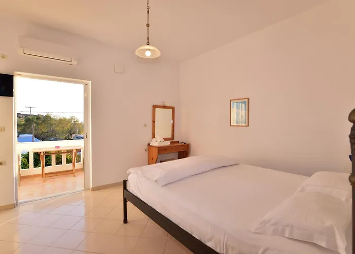 Paleochora Finikas Apartments