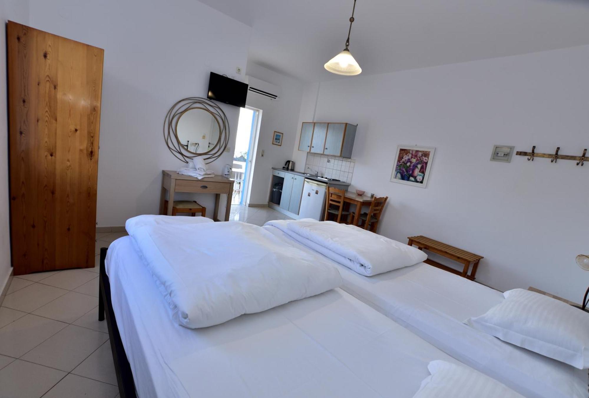 Apartment Finikas